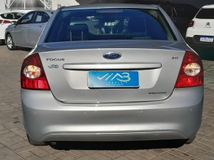 Focus Sedan 2009 h (8)