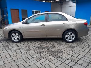 Corolla 2011 h (11)